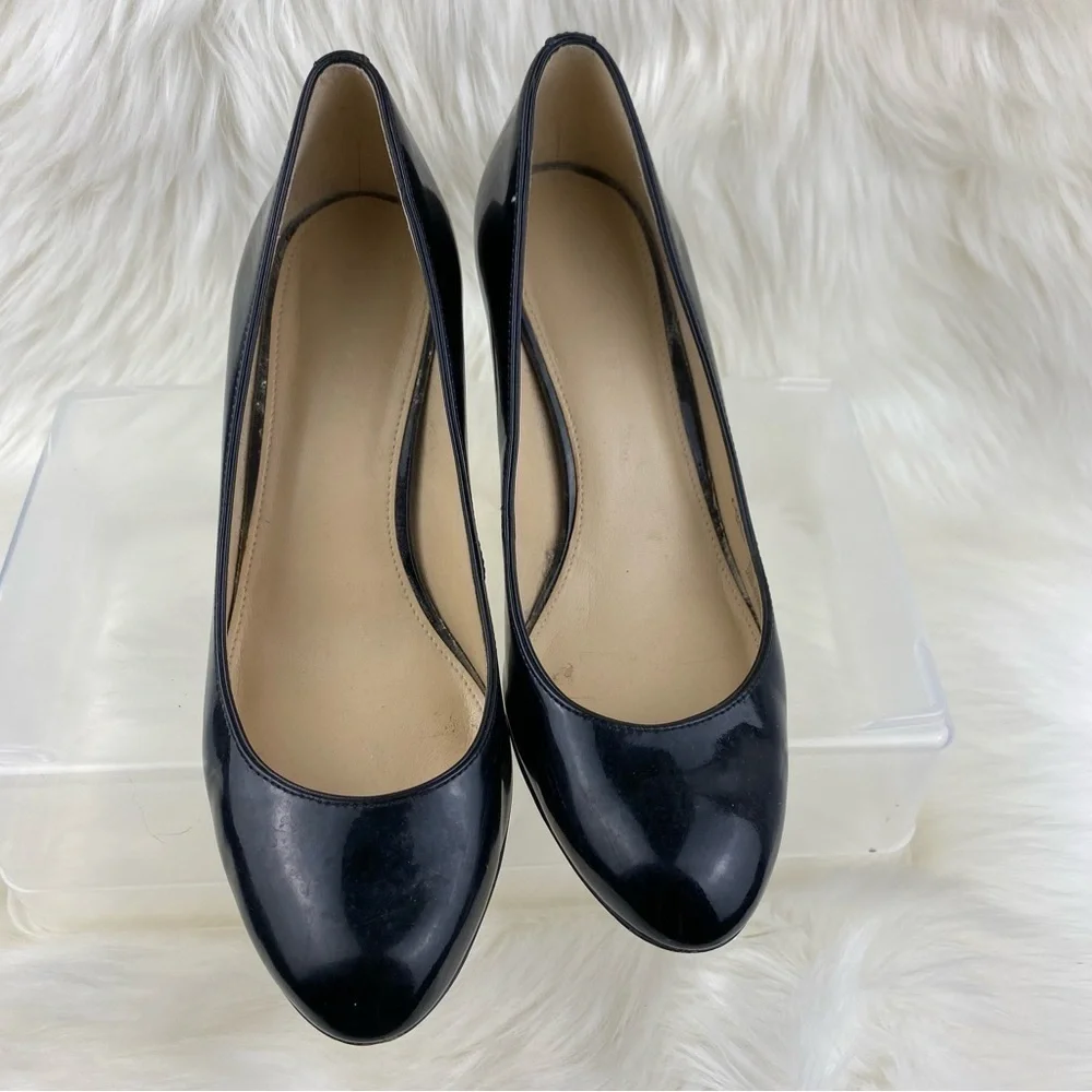 COACH BLACK PATENT LEATHER CLASSIC PUPS STILETTO HEELS SIZE 7.5
